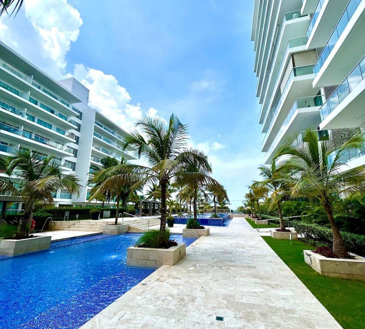 Con Piscina Gigante Y Acceso Directo Al Mar Apartamento Cartagena