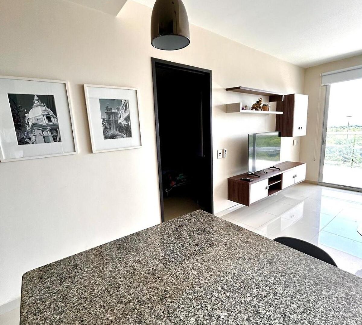 Con Piscina Gigante Y Acceso Directo Al Mar Apartamento