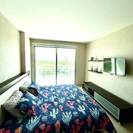 Apartment Con Piscina Gigante Y Acceso Directo Al Mar *