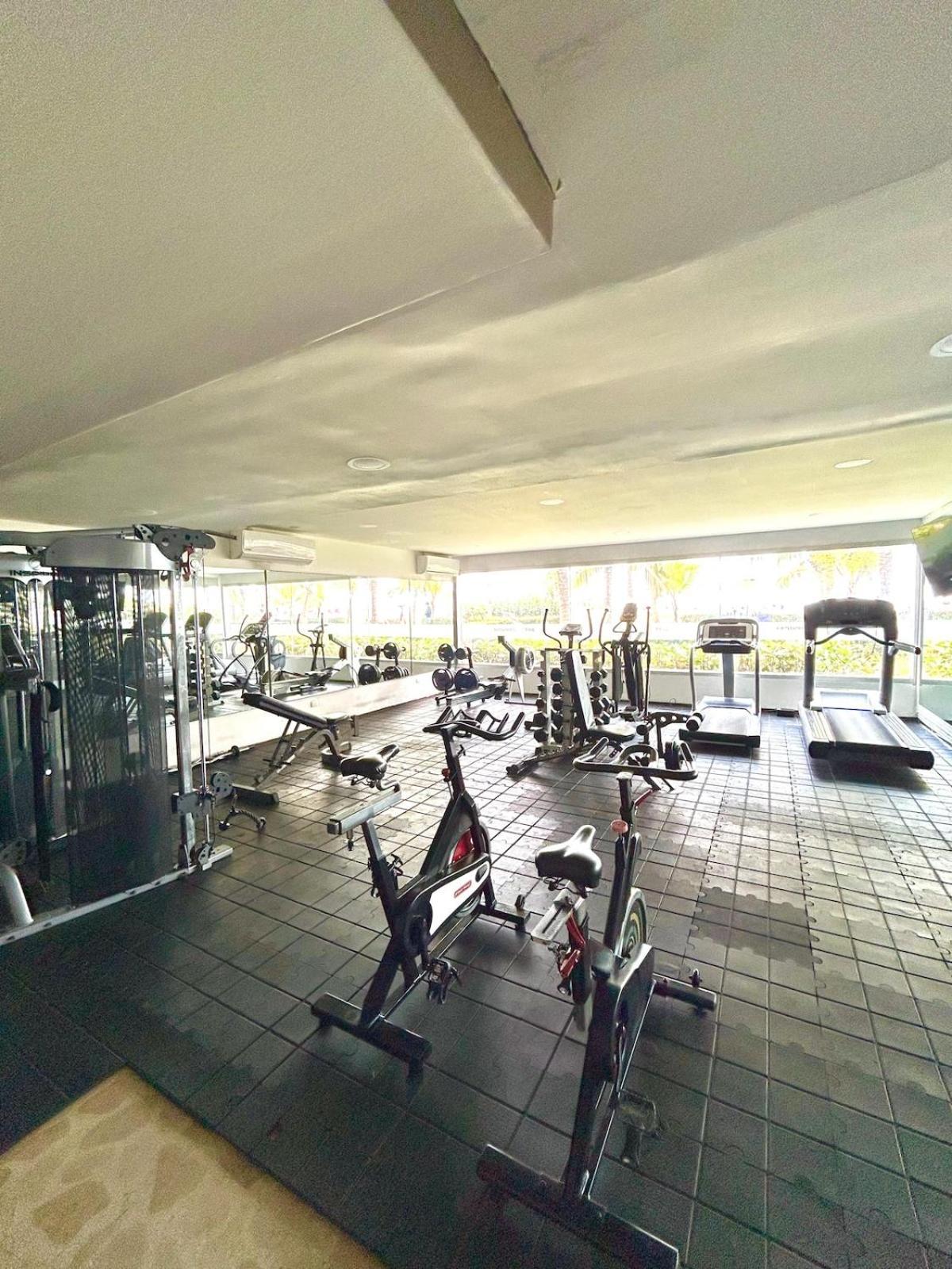 Apartment Con Piscina Gigante Y Acceso Directo Al Mar