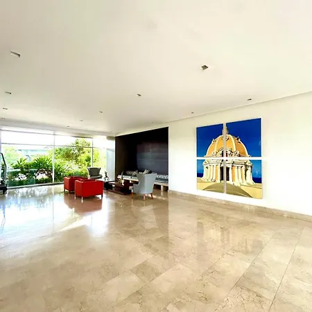 Apartamento Con Piscina Gigante Y Acceso Directo Al Mar *