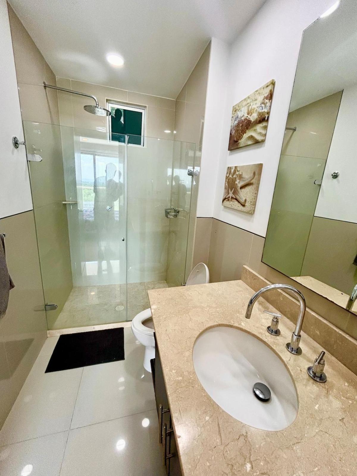 Con Piscina Gigante Y Acceso Directo Al Mar Apartamento Cartagena